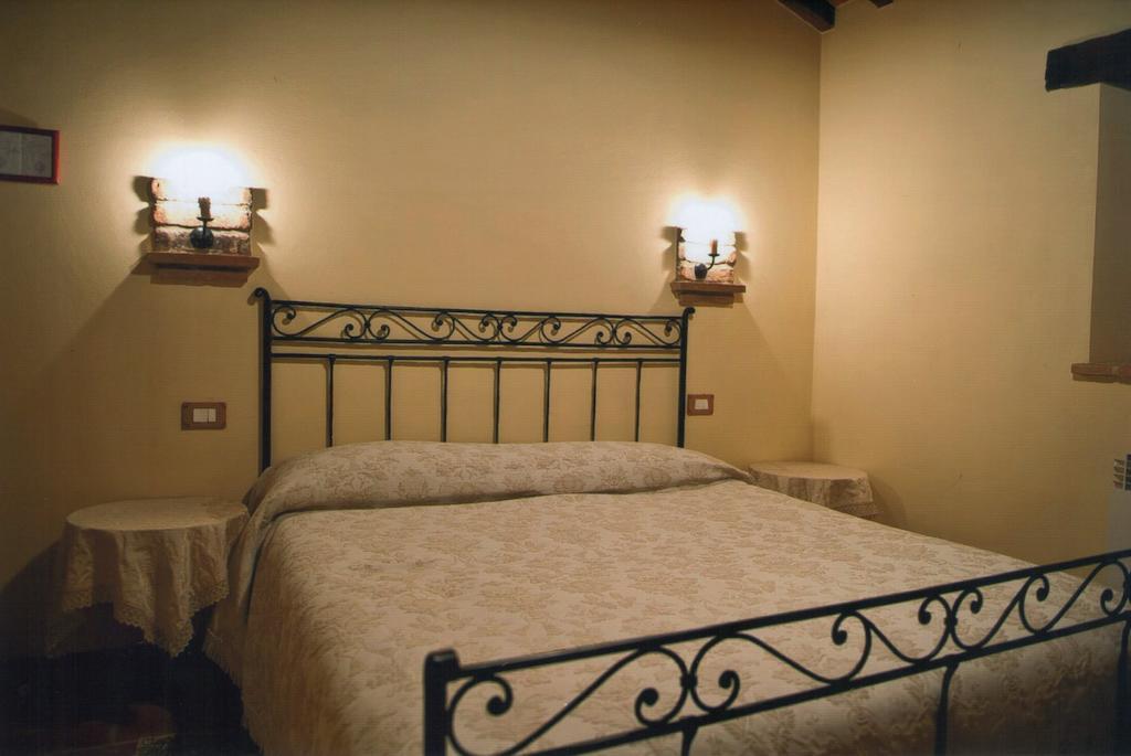 Azienda Agrituristica I Tre Casali Маджоне Номер фото